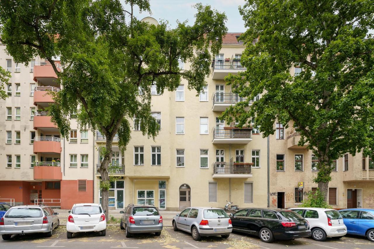Appartement The Mierendorf Hinterhaus, 2 Bed Up To 4 People Berlijn