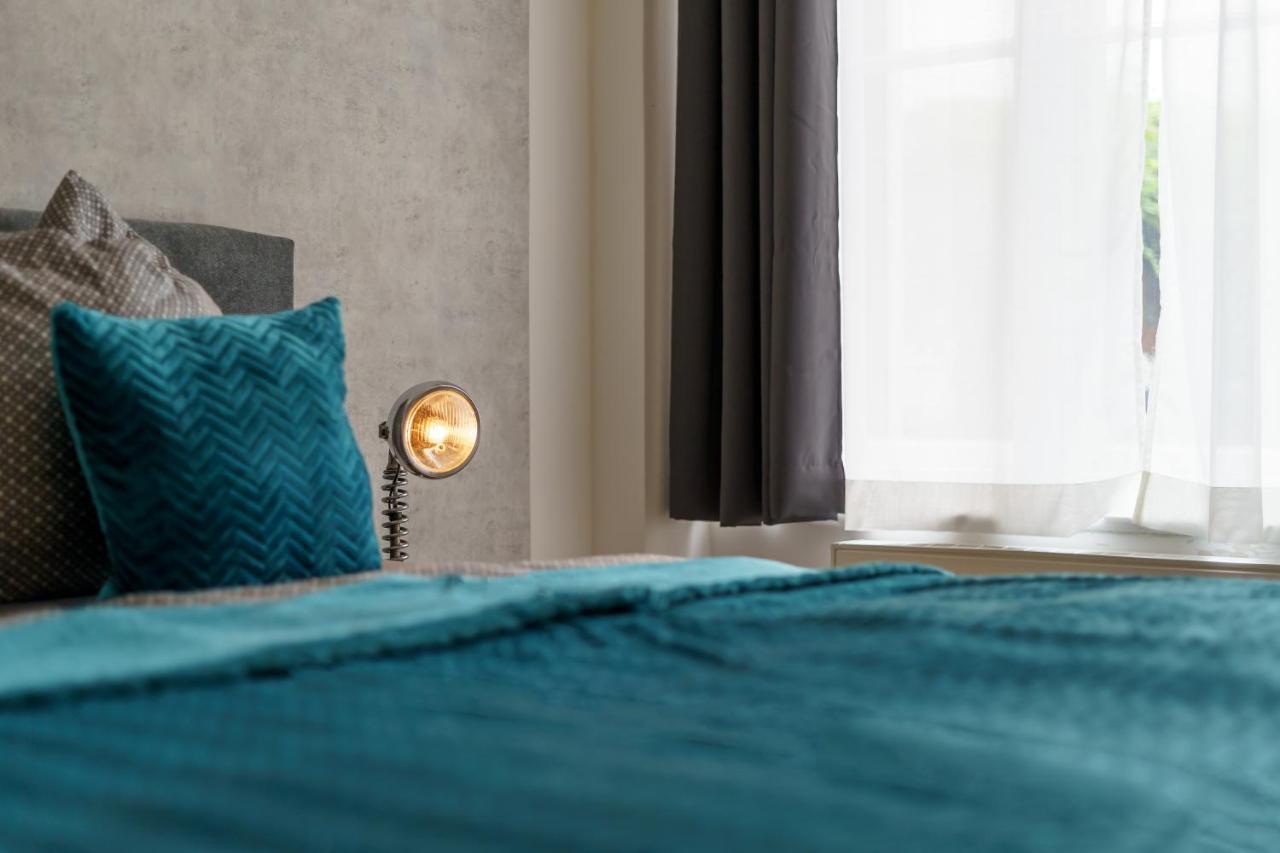 The Mierendorf Hinterhaus, 2 Bed Up To 4 People Appartement Berlijn